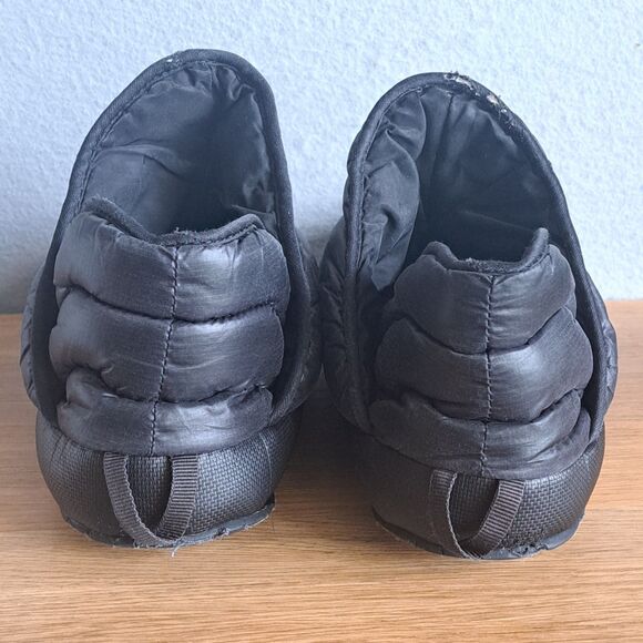 The North Face Men’s 7 Womens 8.5 ThermoBall Booties Black Slippers PrimaLoft - Picture 3 of 13